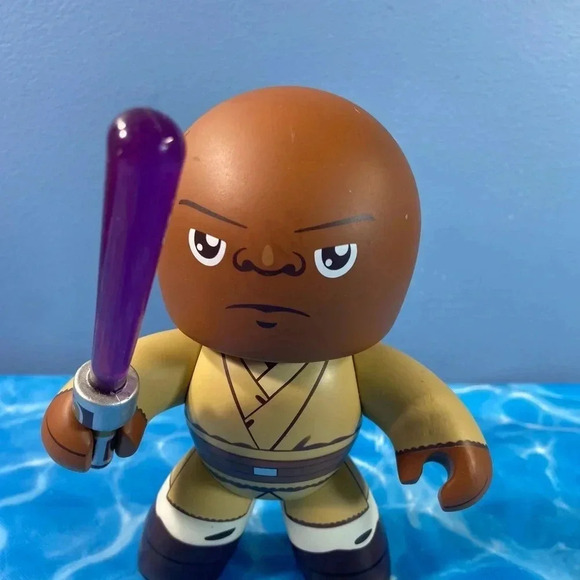 Star Wars - Mighty Muggs - Mace Windu - Ages 6+ - Picture 3 of 7